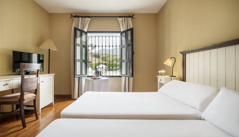 Habitación doble piscina Hotel ILUNION Hacienda de Mijas