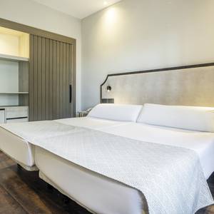 Habitación accesible Hotel ILUNION Hacienda de Mijas